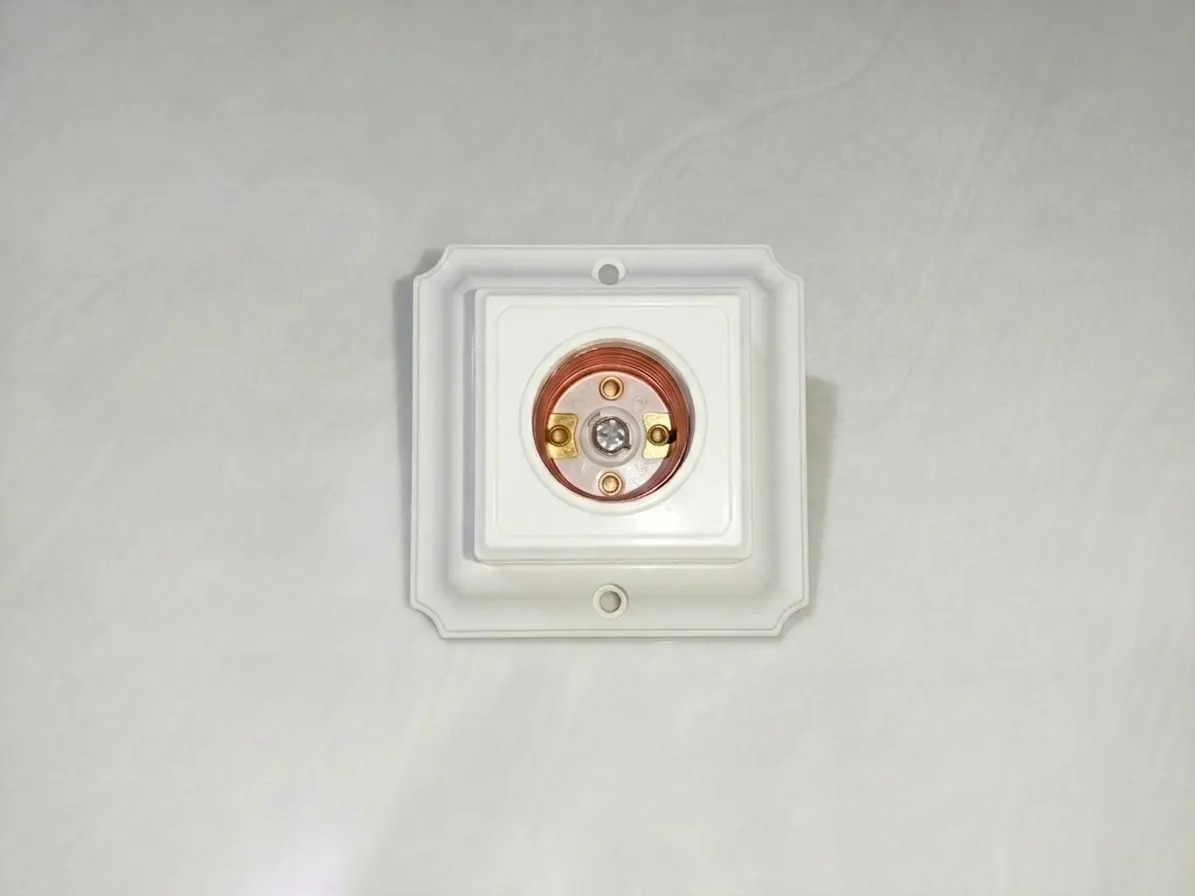 Fitting Lampu